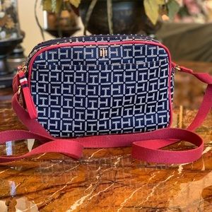 Tommy Hilfiger Crossbody Bag …